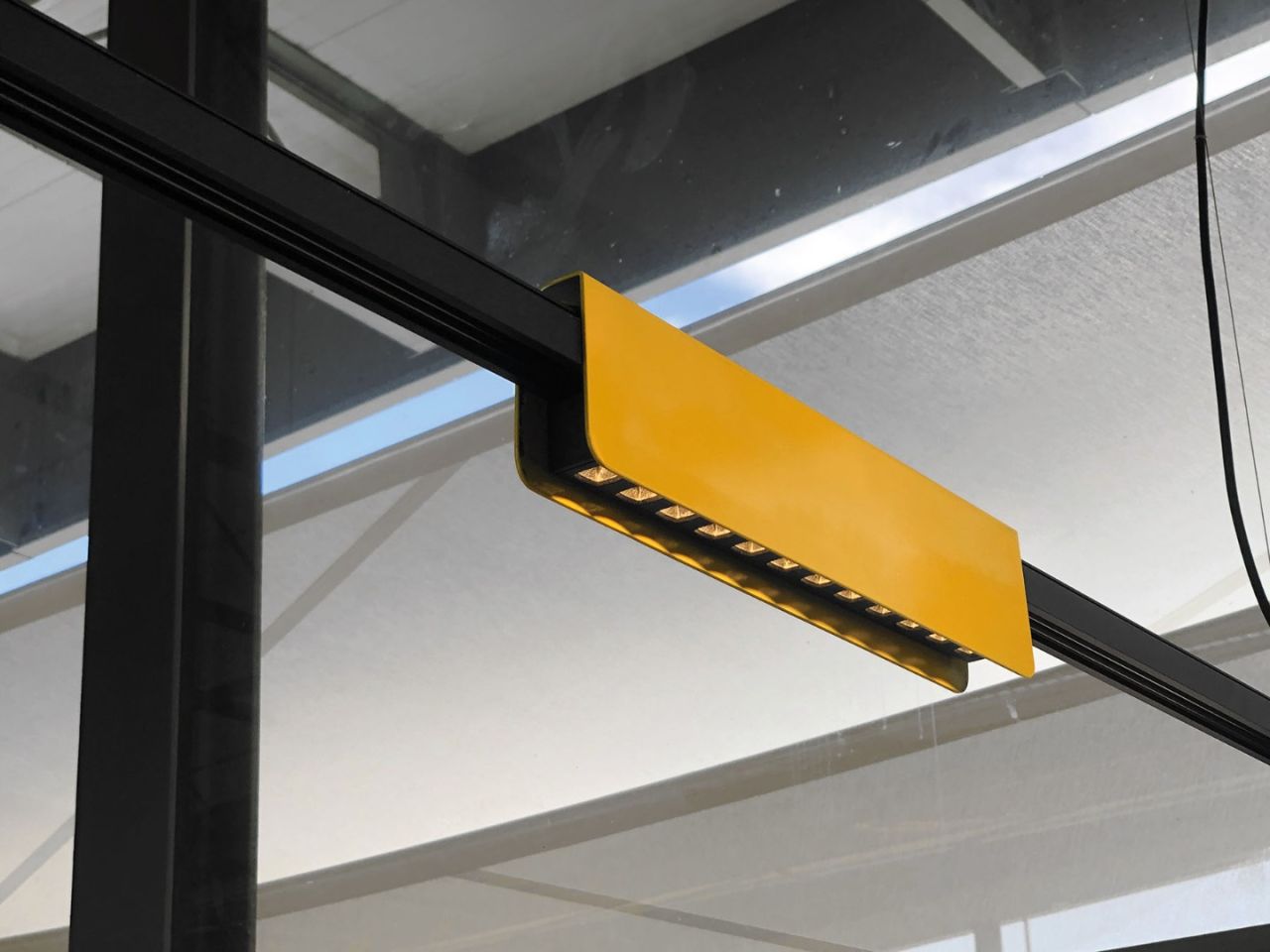 Grossiste Eclairage Rail Spots Design Lille Nord France